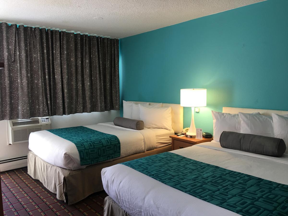 Howard Johnson By Wyndham Colorado Springs Exterior foto