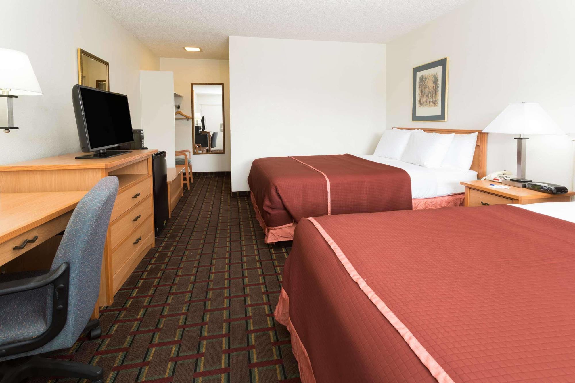Howard Johnson By Wyndham Colorado Springs Exterior foto